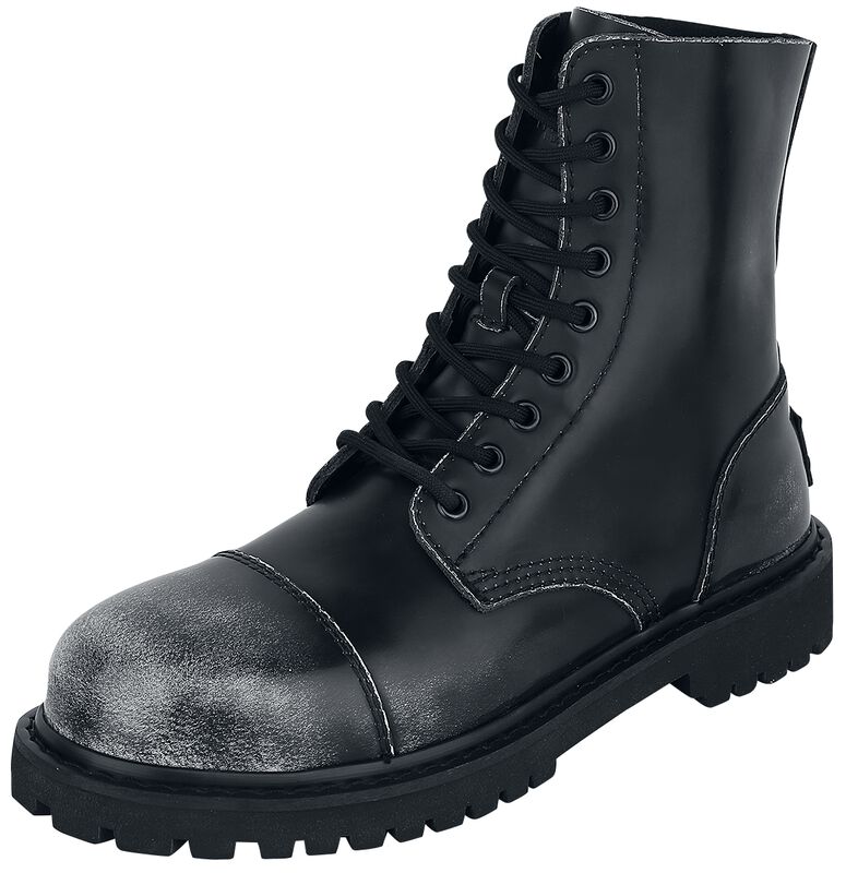 Čierne topánky s 9-radovým šnurovaním a obnoseným vzhľadom