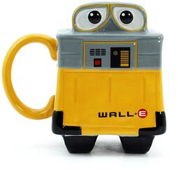 Wall-E, Wall-E, Šálka